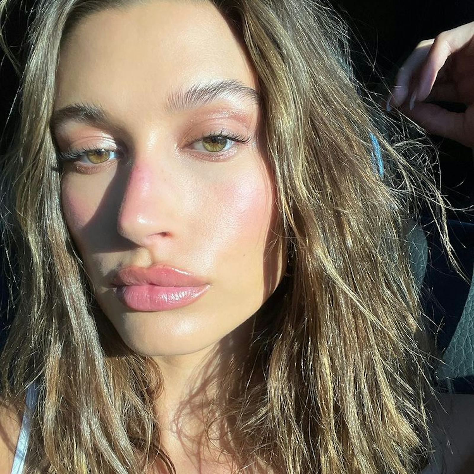 Hailey Bieber’s Favorite Lip Combo Will Be My Go-To This Fall