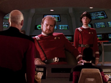 A screenshot from Star Trek: TNG episode "Cause and Effect."