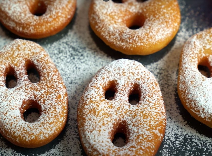 These scary ghost doughnuts are the perfect Halloween treat.