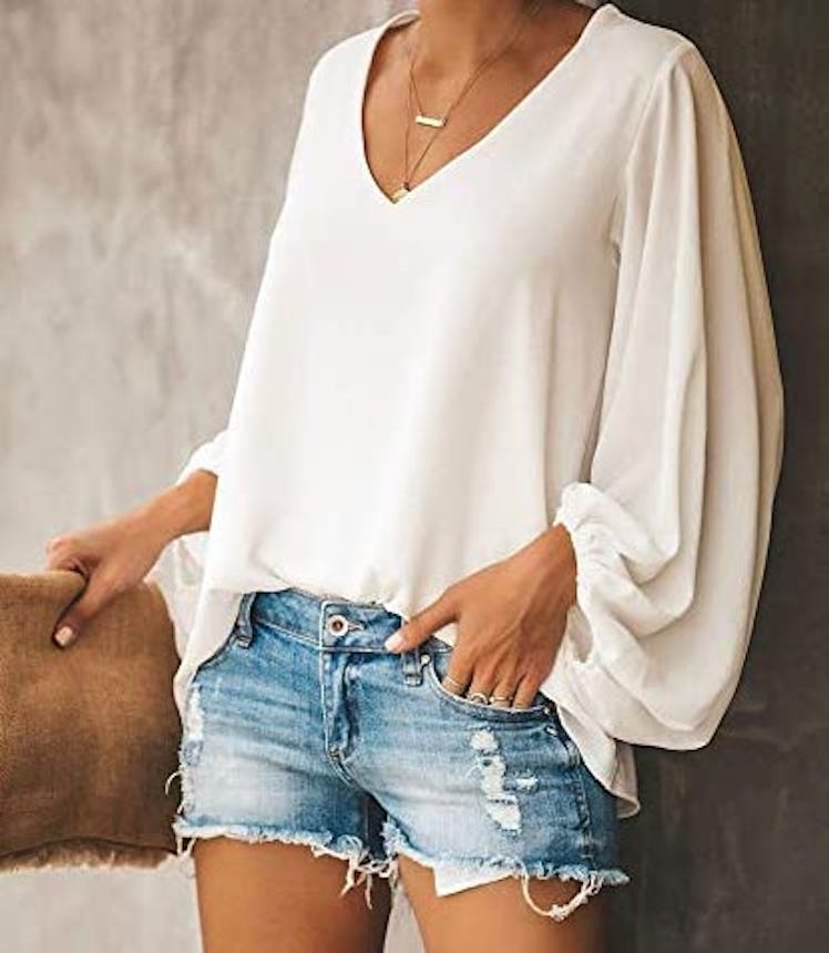 Qearal V-Neck Chiffon Blouse