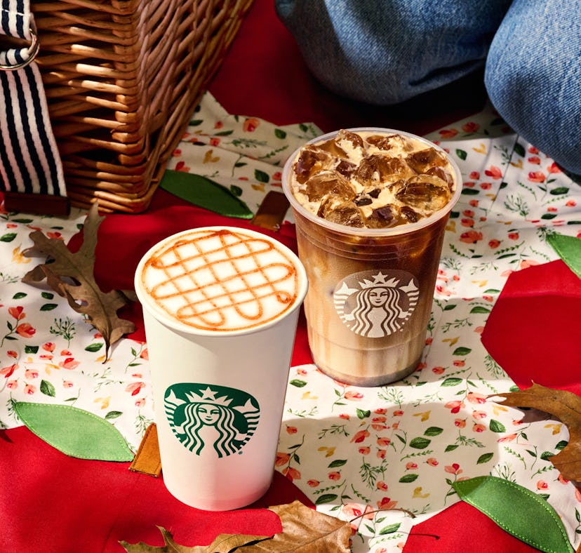 Is Starbucks' Apple Crisp Oatmilk Macchiato vegan? Here's the deal.