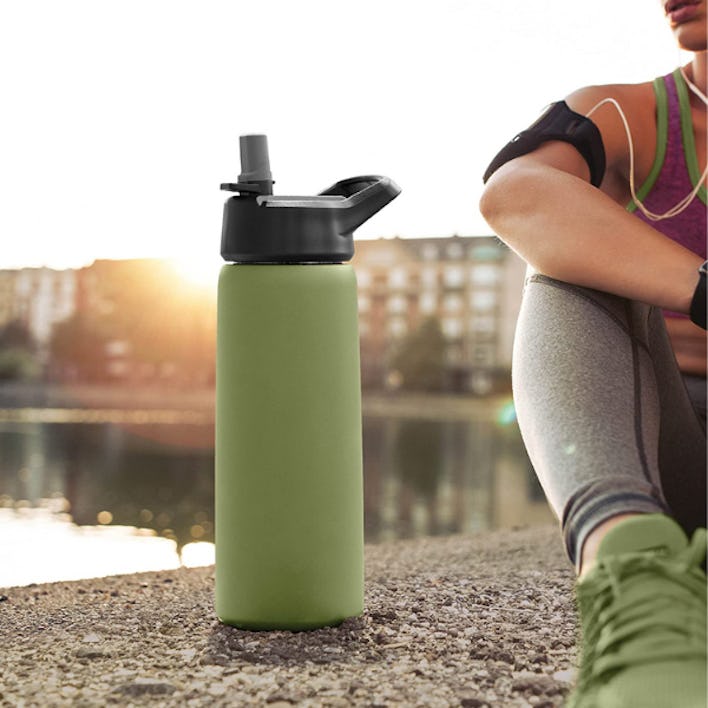 FineDine Triple-Insulated Stainless Steel Water Bottle