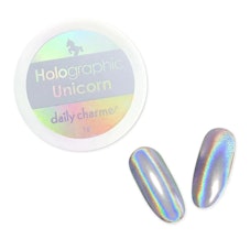 Get chrome nails at home with Holographic Silver Unicorn Powder from Daily Charme