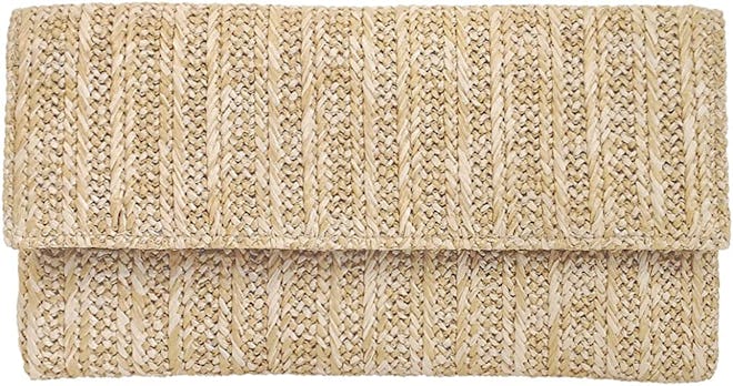a woven straw clutch that's perfect for beach weddings