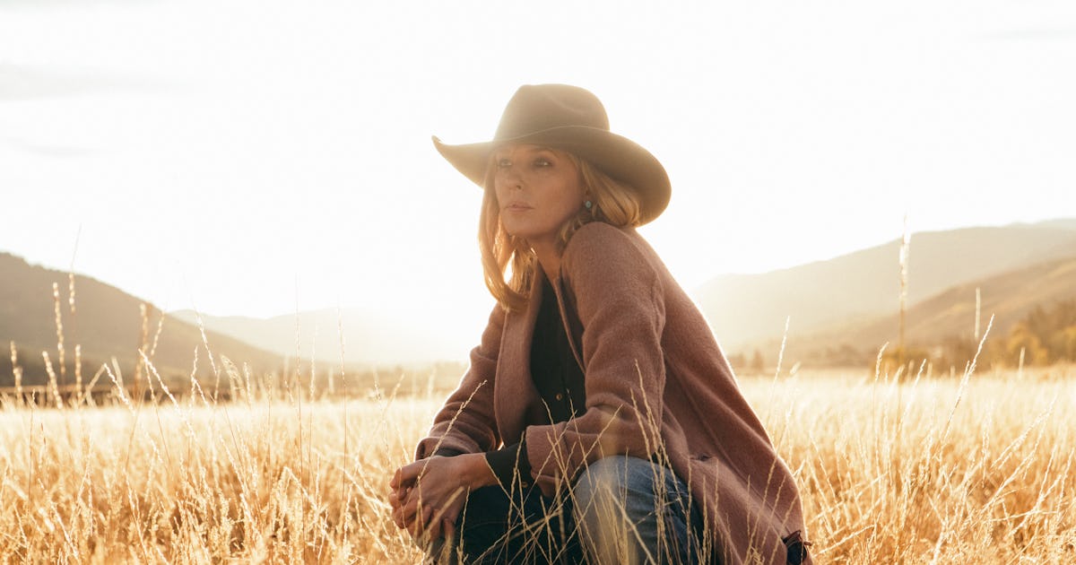 Kelly Reilly's Husband The 'Yellowstone' Star Keeps Her Family Life