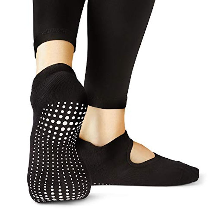 LA Active Grip Socks - 1 Pair - Yoga Pilates Barre Non Slip - Ballet (Noire Black, Medium)