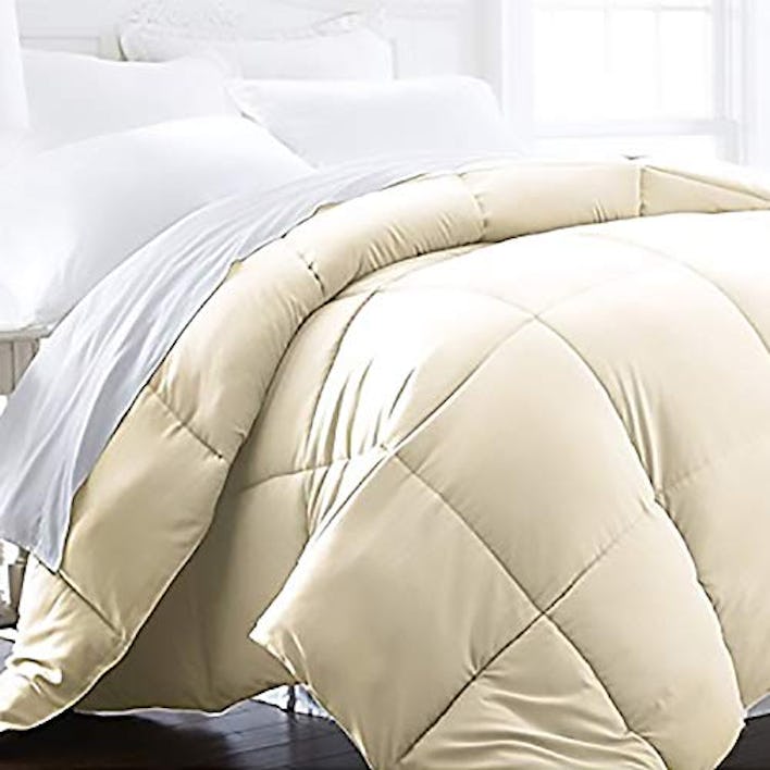 Beckham Hotel Collection Full/Queen Size Comforter - 1600 Series Down Alternative Home Bedding & Duv...