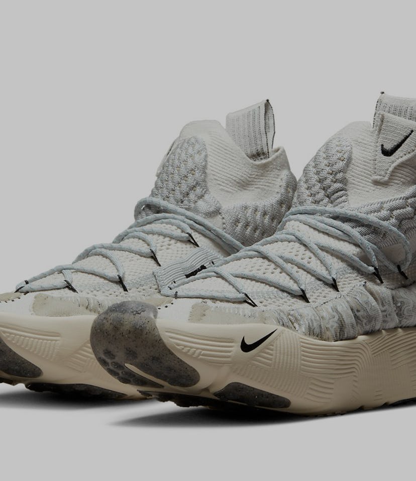 Nike ISPA Sense Flyknit sneaker in "Light Bone"