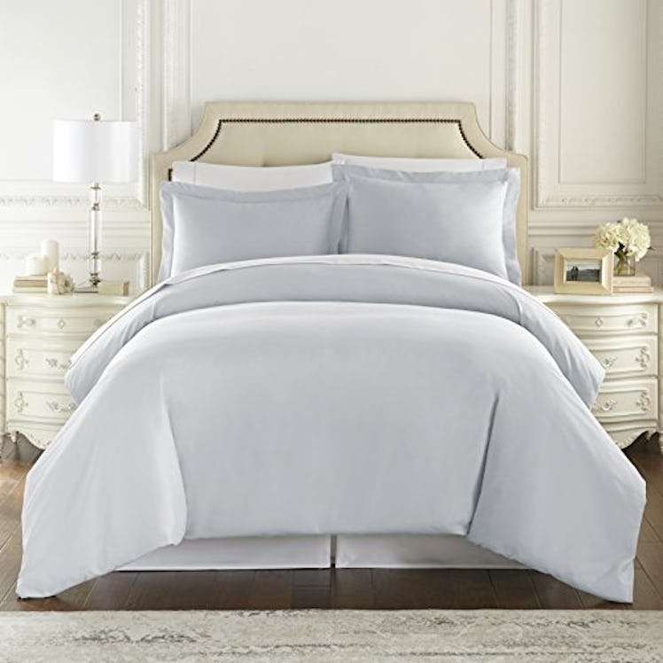 HC COLLECTION Duvet Cover Set  (3 Pieces)