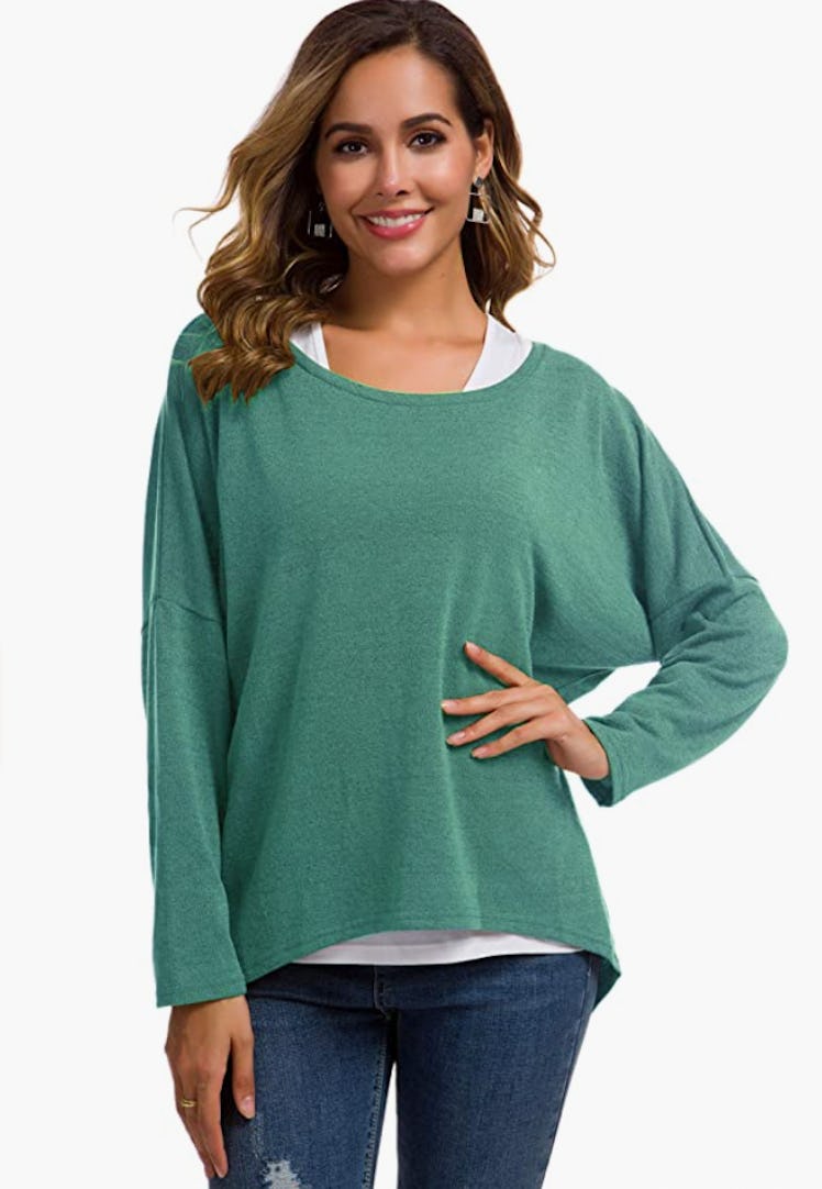 UGET Pullover Batwing Sweater