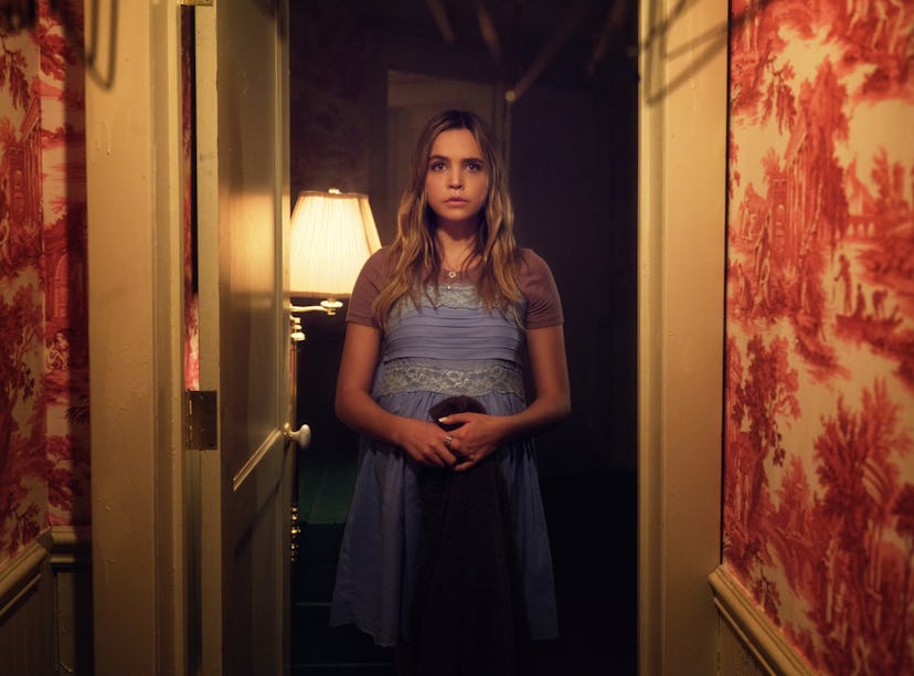 Bailee Madison talks theories about A's identity, easter eggs, and the father of Imogen's baby on 'P...