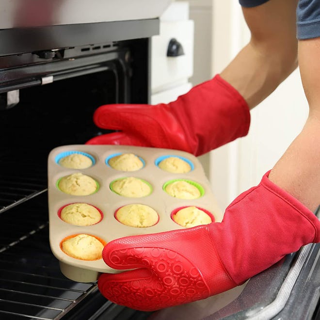 HOMWE Professional Silicone Oven Mitts