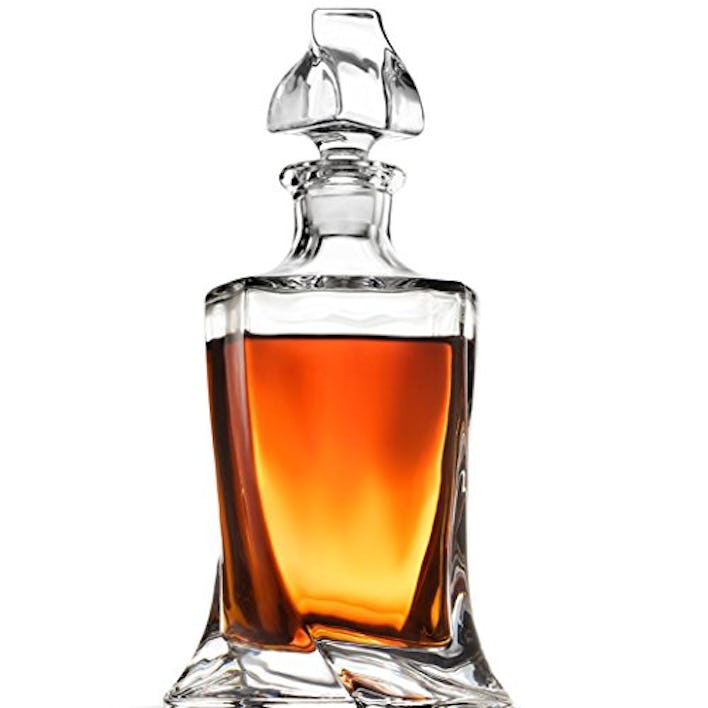 FineDine European Style Glass Whiskey Decanter