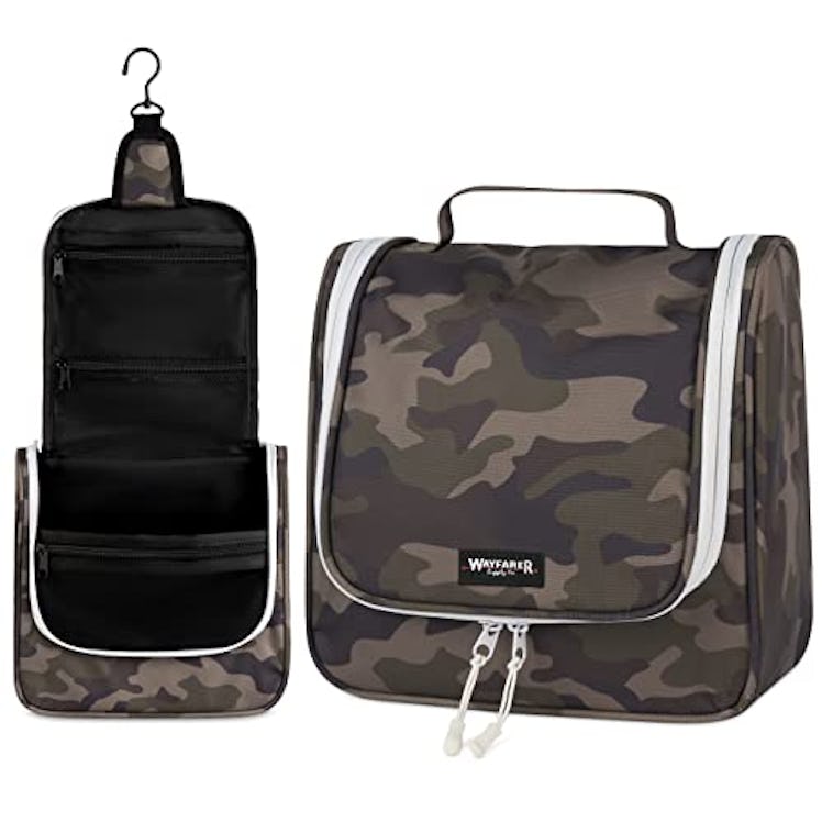 Wayfarer Supply Hanging Travel Toiletry Bag