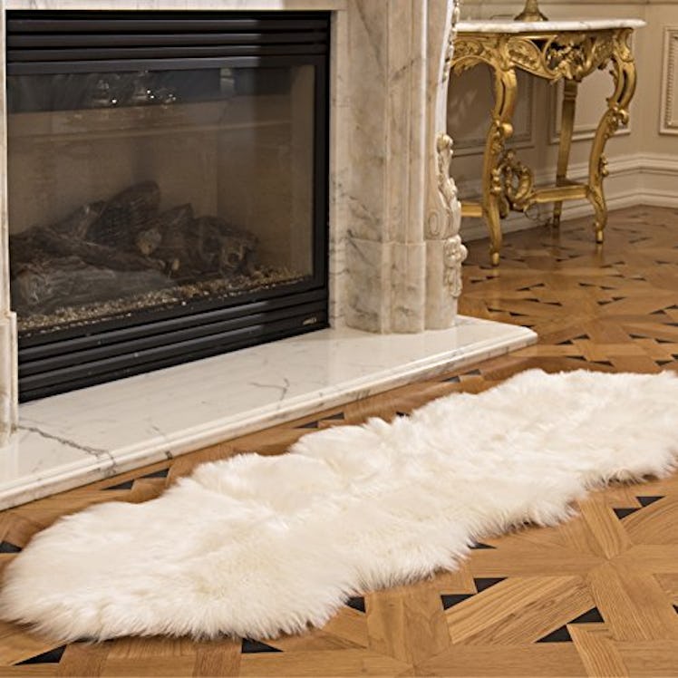 Genteele Faux Fur Sheepskin Rug