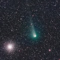 Comet K2 PanSTARRS passes near the globular cluster Messier 10 in early July 2022.