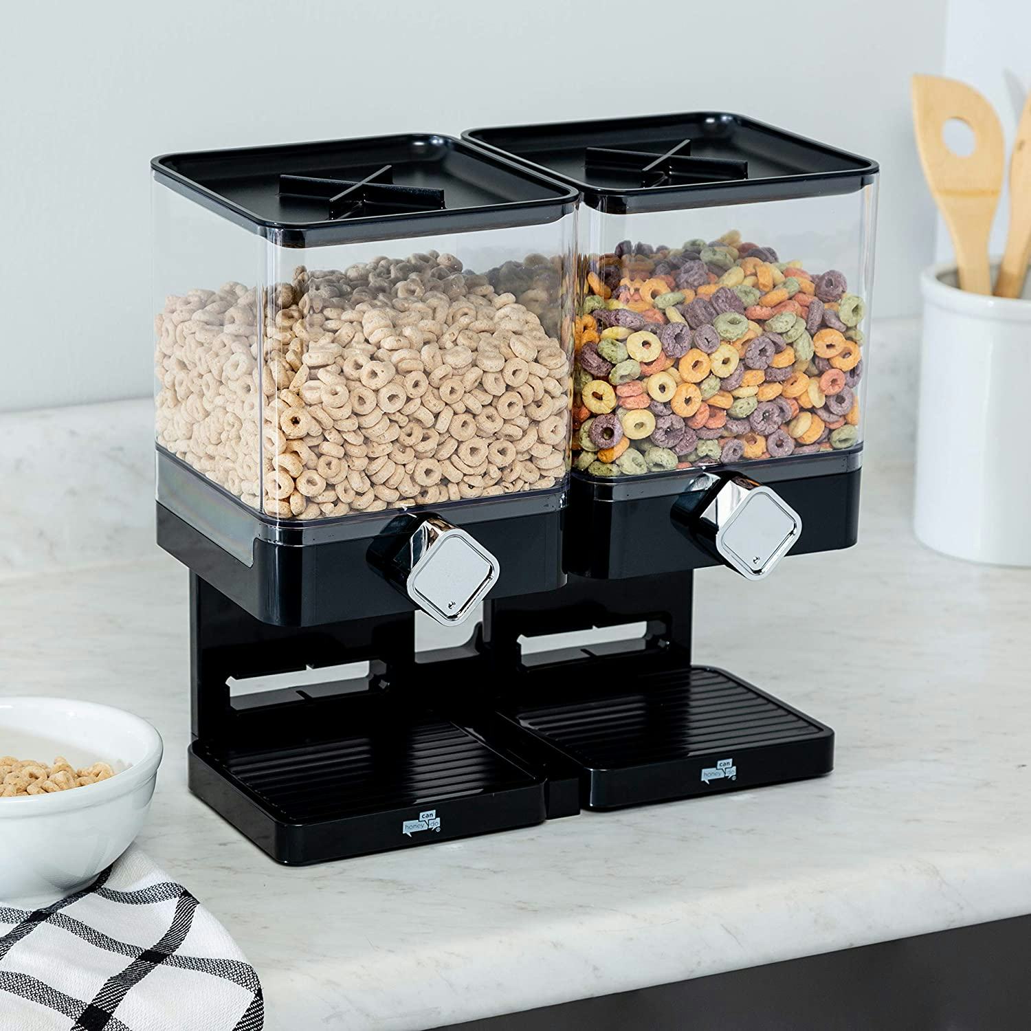 Zevro Compact Dry Food Dispenser