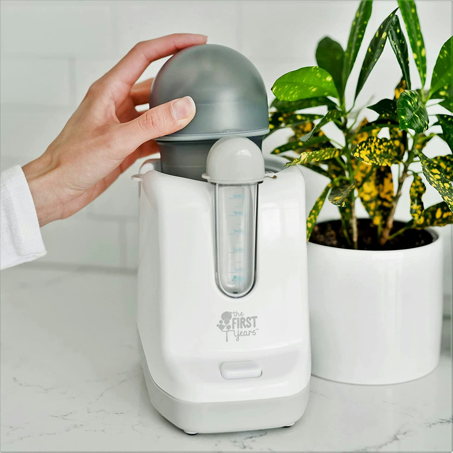 The 7 Best Bottle Warmers For Comotomo Bottles