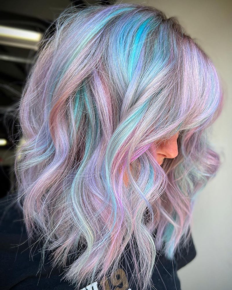 Should You Wash Dirty Hair Before Coloring? Professionals Weigh In