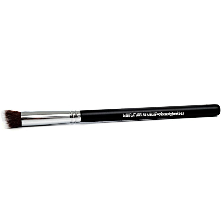 Beauty Junkees Mini Flat Angled Kabuki is the best brush for cream contour.