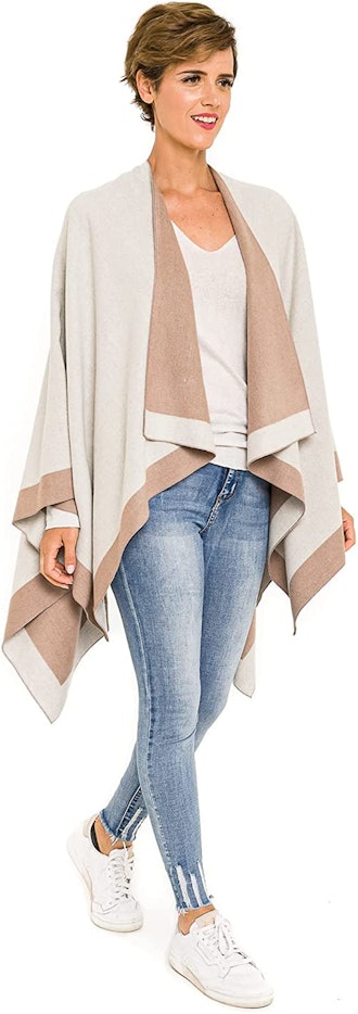 MELIFLUOS DESIGNED IN SPAIN Poncho Sweater