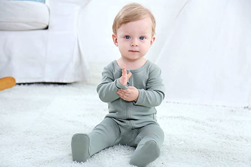 O2Baby Organic Cotton Footed Pajamas