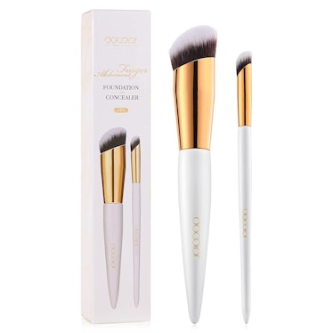 Docolor Foundation Brush and Concealer Brush is the best brush for cream contour.