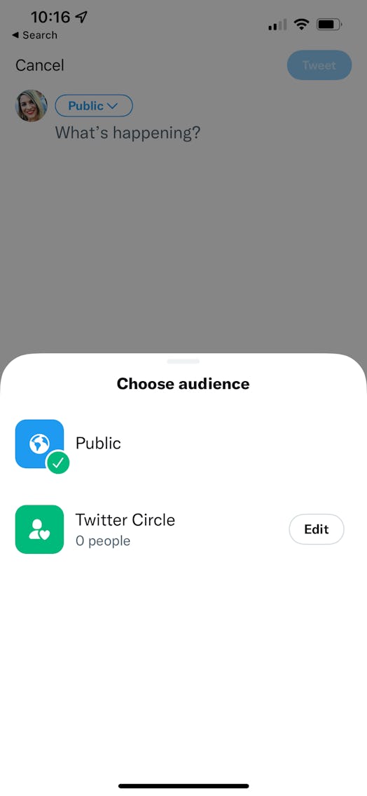 How to use Twitter Circle with the green badge.