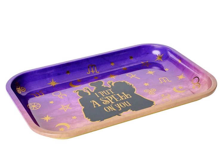 This serving tray is part of the Spirit Halloween 'Hocus Pocus' 2022 decorations. 