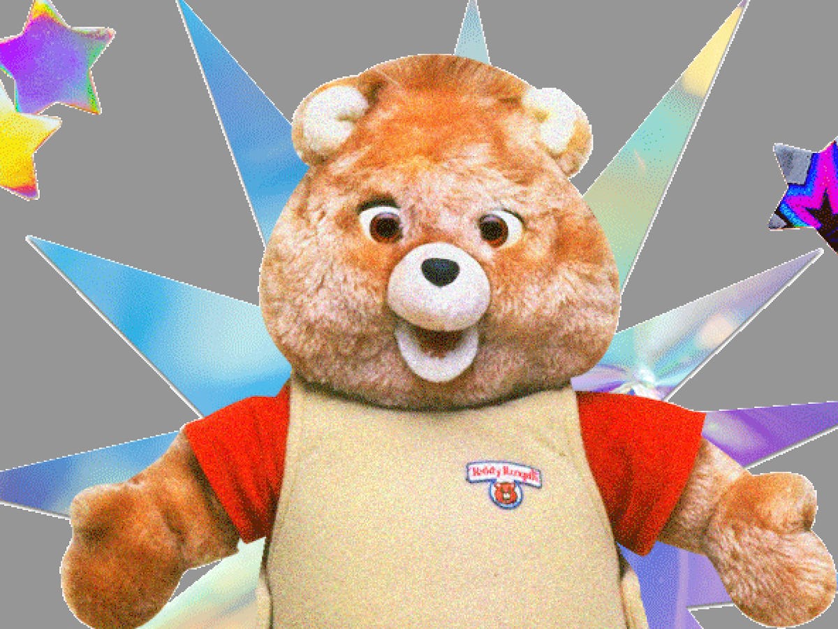 Teddy Ruxpin Isn t Even A Bear Other Wild Facts About This 80s Toy