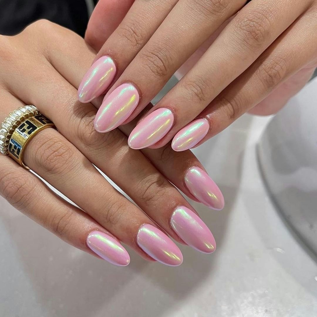 light pink chrome nail polish