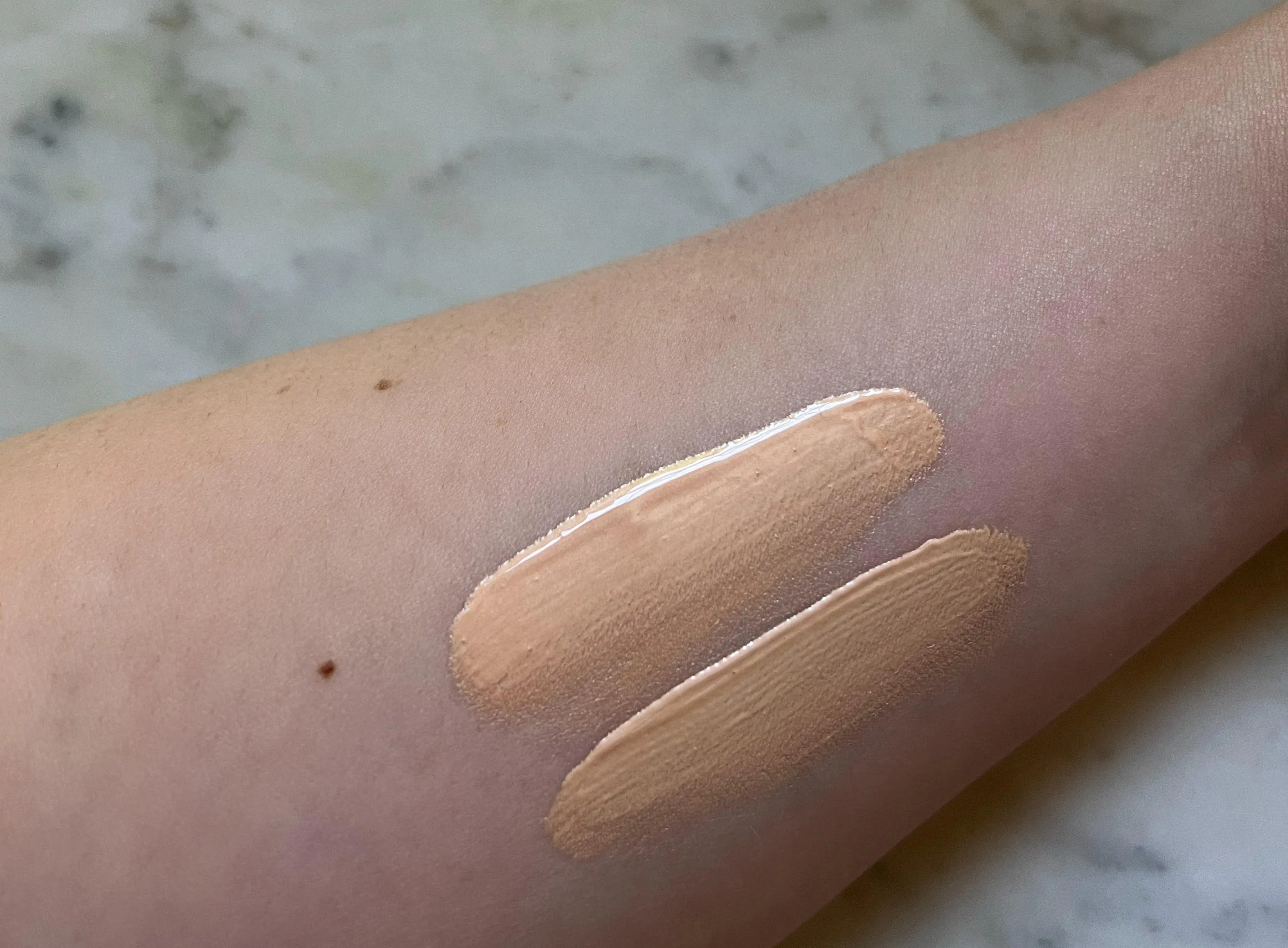 E.l.f. Cosmetics Halo Glow Liquid Filter: An Honest Review E.l.f. Cosmetics Halo Glow Liquid Filter: An Honest Review