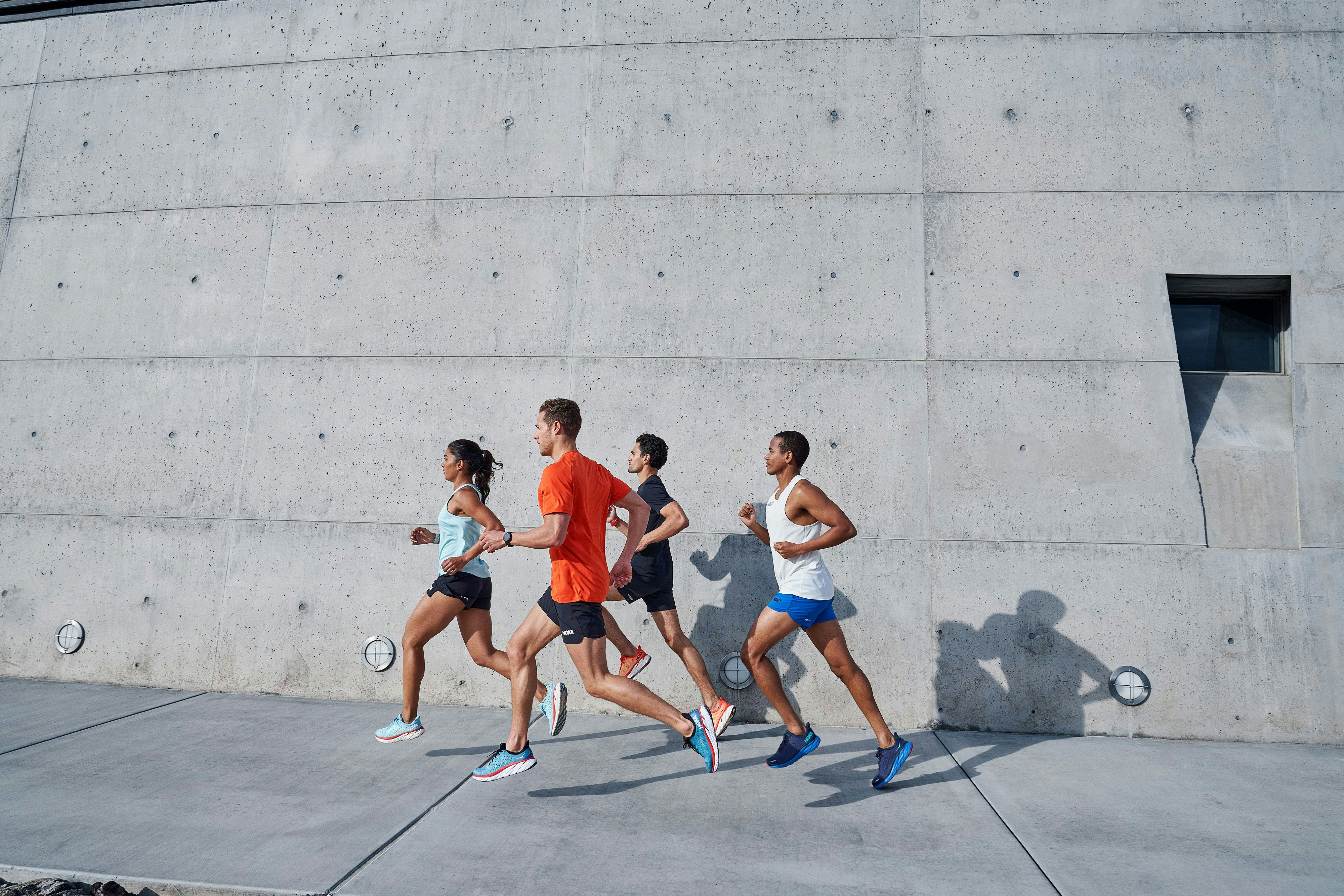 Hoka One One Clifton 8 sneaker