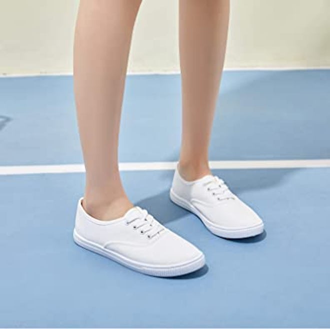 FRACORA Low Top Canvas Sneakers