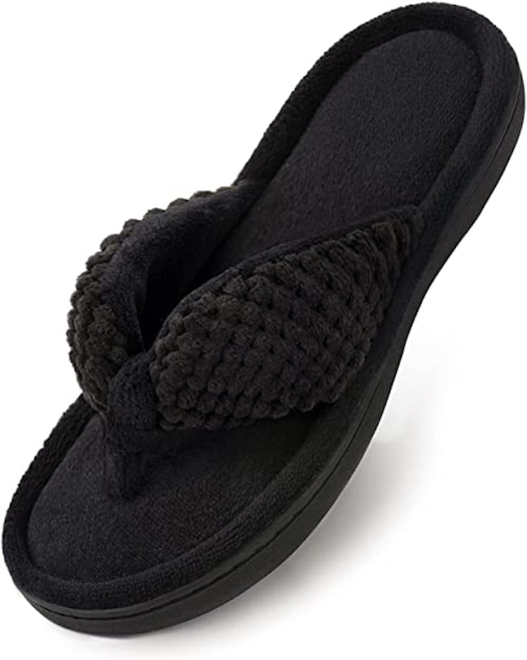 These terry flip flops for sweaty feet are great for lounging. 