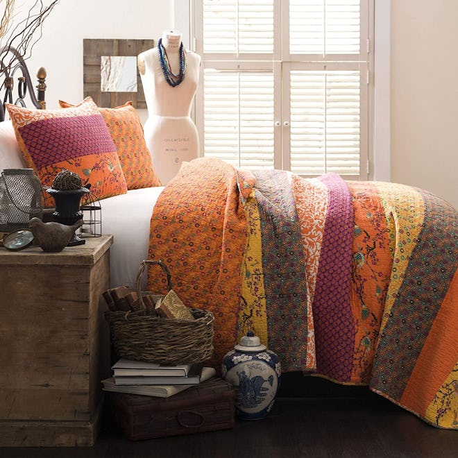 Lush Decor Royal Empire Quilt Set in tangerine