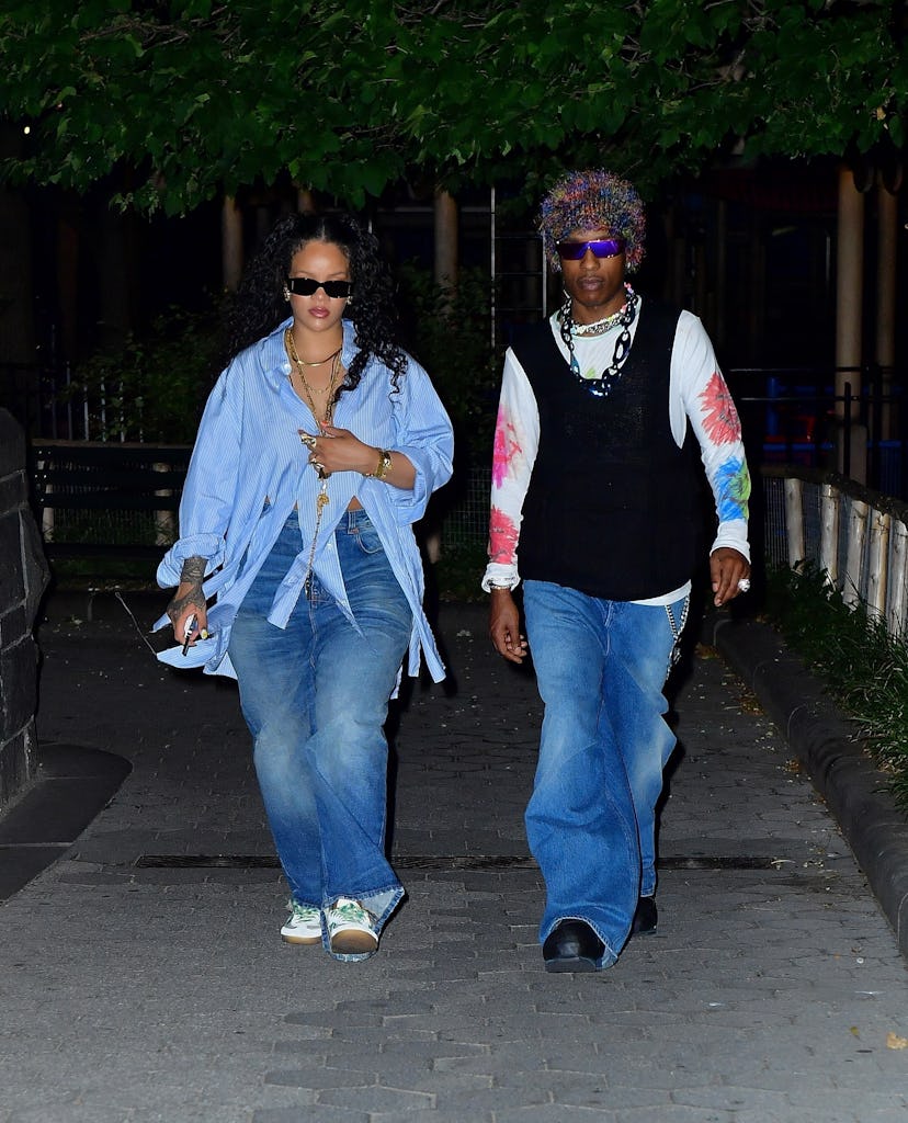 Rihanna and ASAP Rocky are spotted enjoying a 4 am stroll without their new bundle of joy. The two e...