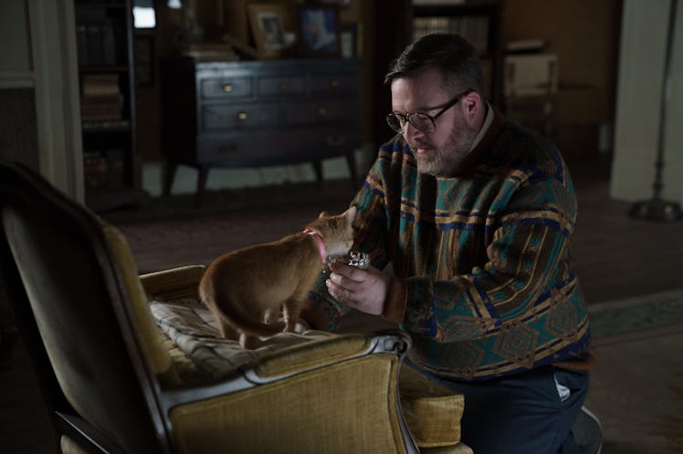 Howard (Michael Cyril Creighton) and Sevelyn The Kitty in Only Murders Season 2