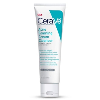 cerave acne foaming cream cleanser is the best benzoyl peroxide body wash for dry skin