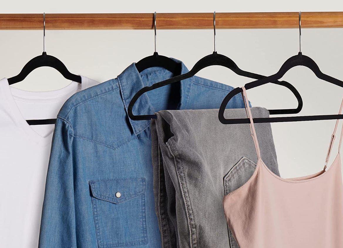 Zober Velvet Hangers (50-Pack)