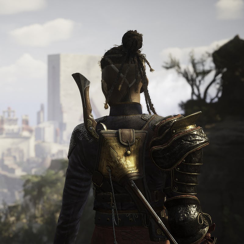 Nor, the protagonist of Flintlock: The Siege of Dawn, looks down on the city below her.