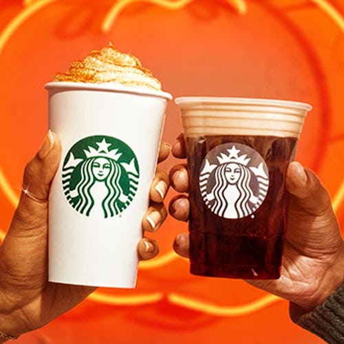 Starbucks UK autumn 2022: Pumpkin Spice Latte and Cold Brew product shot