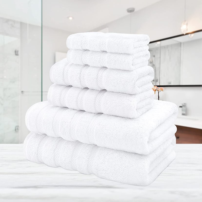 American Soft Linen towels are touted as some of Amazon's best-selling towels.