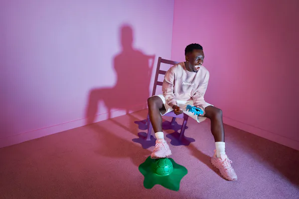 Nando’s serves up heat-reactive, color-changing apparel