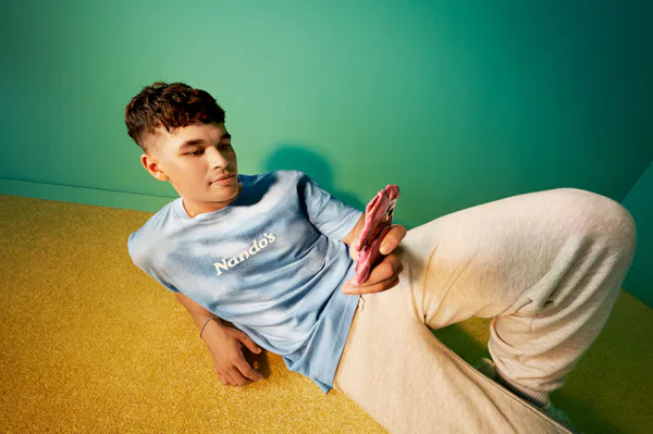 Nando’s serves up heat-reactive, color-changing apparel