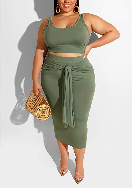 IyMoo Crop Top and Skirt Outfit