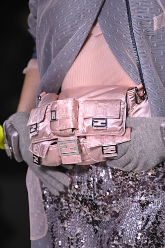 Fendi Baguette bag  Fashion bags, Fendi bags, Pink fendi