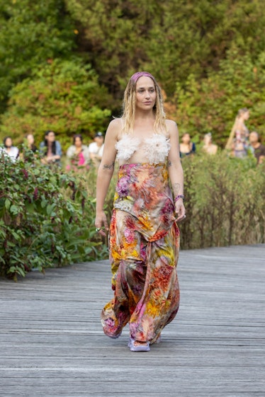 Jemima Kirke walking Collina Strada's outdoor NYFW show