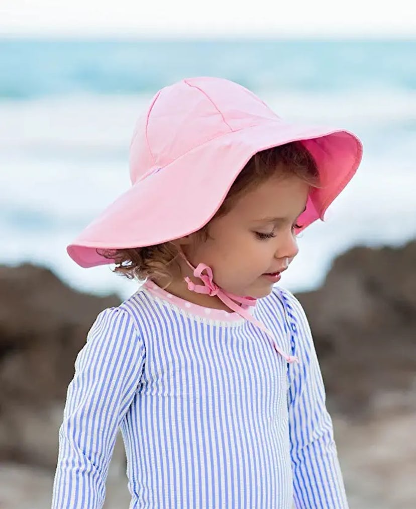 rufflebutts pink sun hat on a toddler