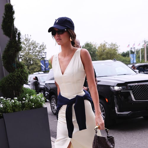Kendall Jenner wore a white dress to the US Open.